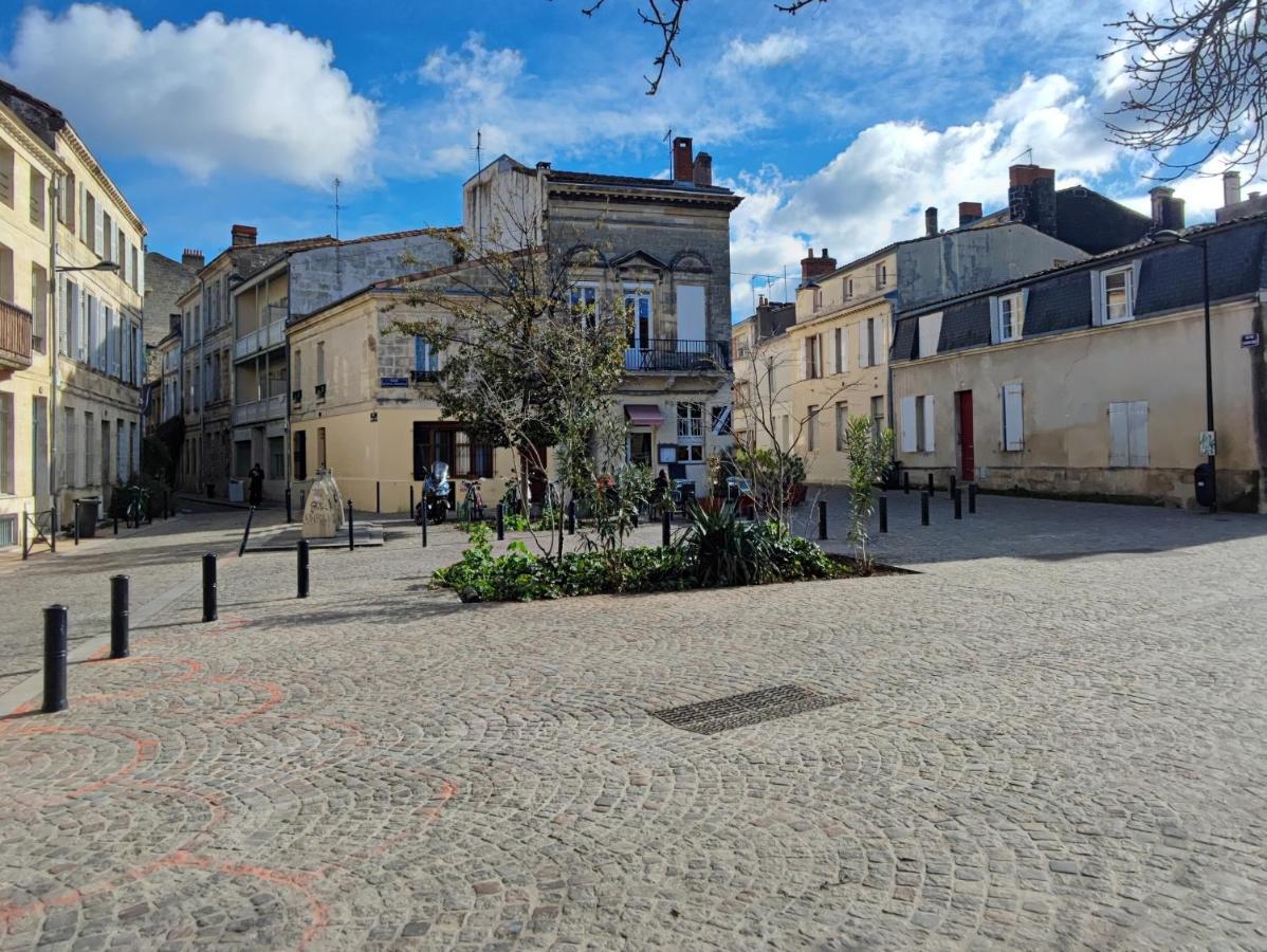 En Duplex-aircon-terrasse-parking-calme Bordéus